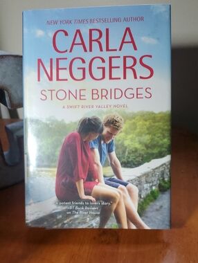 Carla Neggers "Stone Bridges" Hardback - Red & Blue Cover (10)